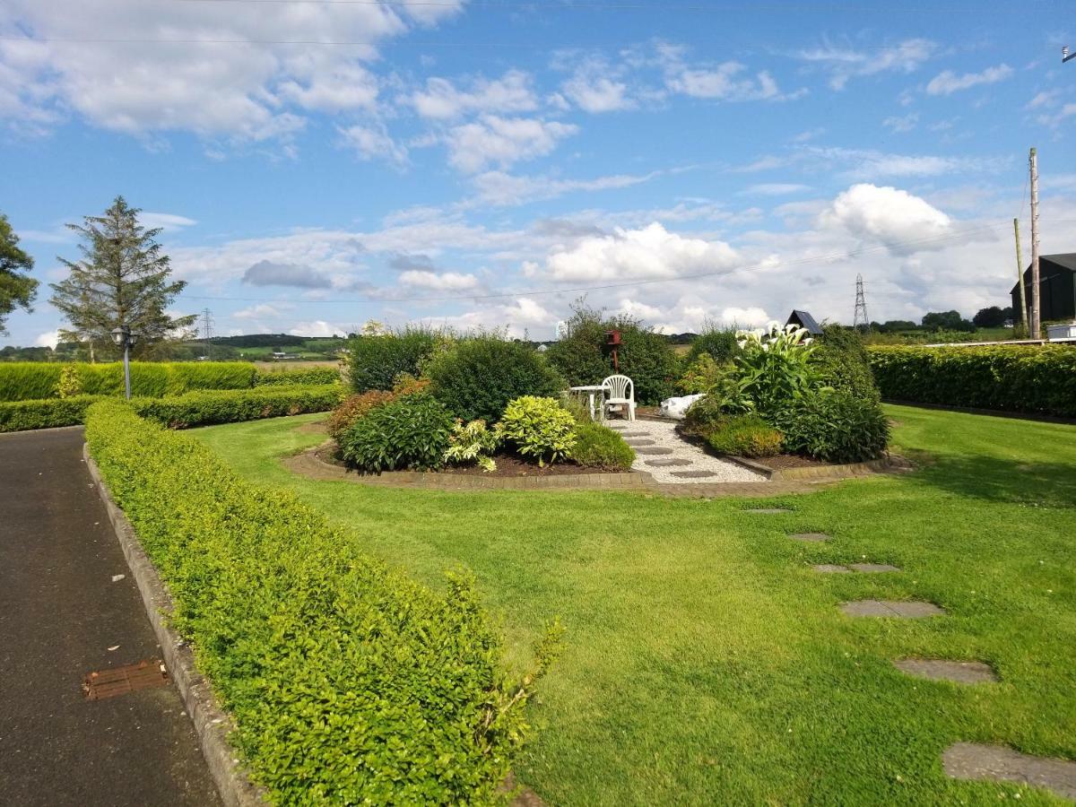 Antrim Heights Bnb Exterior photo